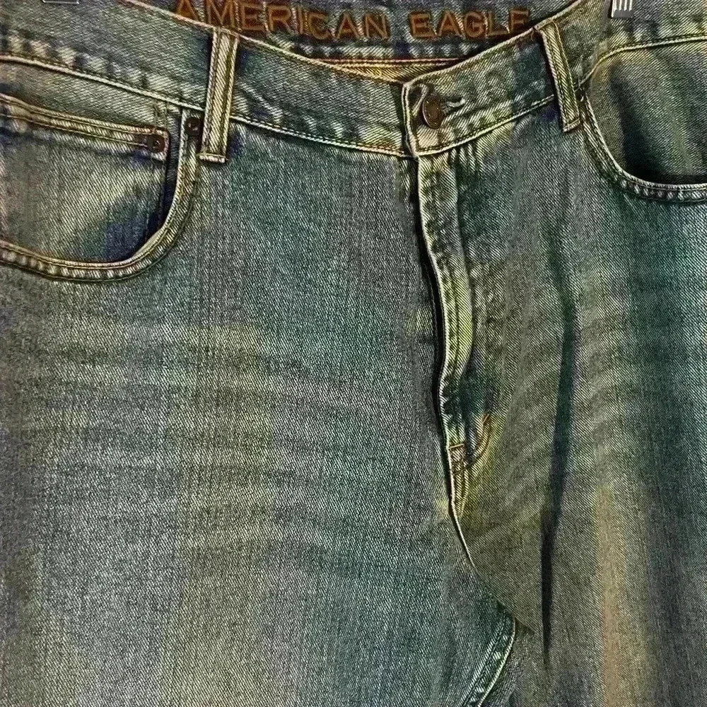 American Eagle Outfitters Loose Fit Bootcut Light Wash Jeans Size 38x34 - Picture 5 of 6
